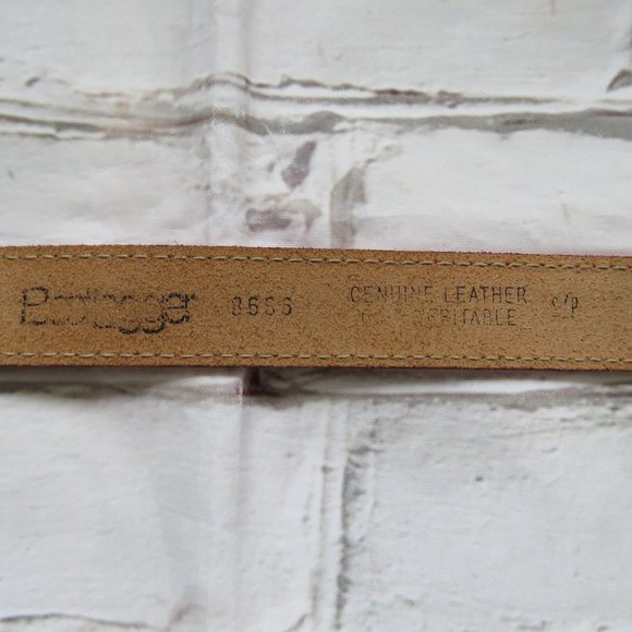 Vintage Red Leather Cowboy Belt - Picture 10 of 10